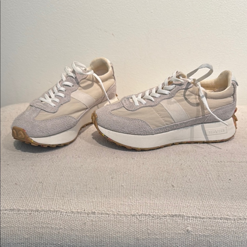 Seavees Women's Cream Sneakers 7